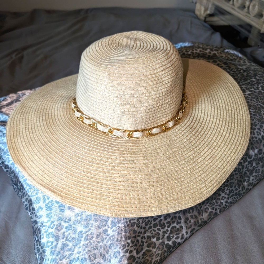 Straw Wide Brim Sun Hat with Matte Gold Chain Trim Approx 57"